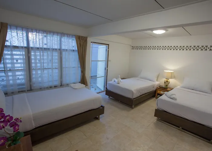The Bangkokians City Garden 4*