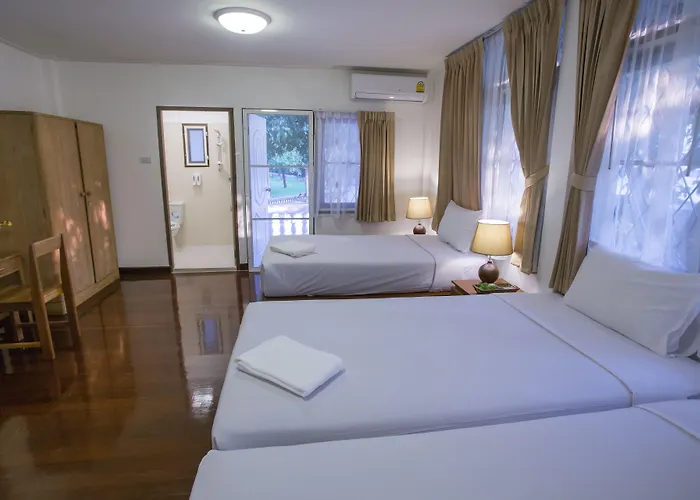 Hotel The Bangkokians City Garden Bangkok