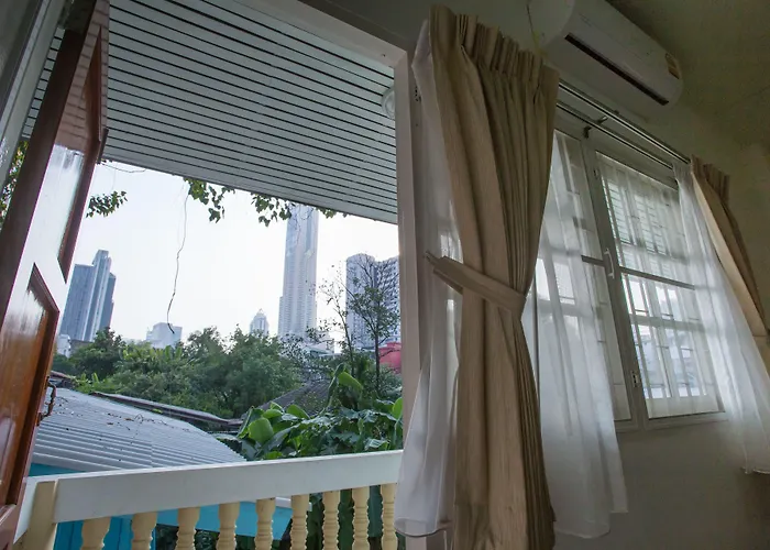 The Bangkokians City Garden Hotel